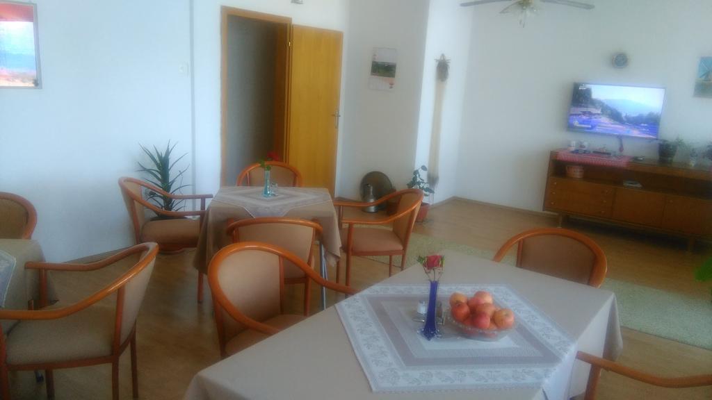 Apartmani Bakule Peštani Eksteriør billede